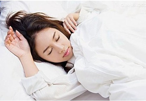 春季养生宜晚睡早起