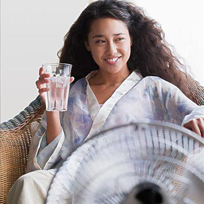夏天怎么健康使用电风扇