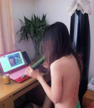 揭女生宿舍真面目