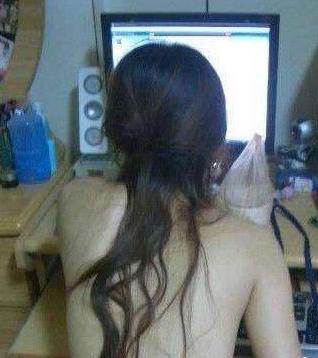揭女生宿舍真面目