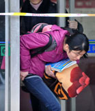 大学学生图书馆被砍身亡