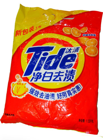 如何利用生活用品保养汽车