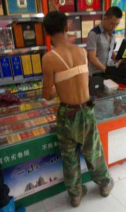 男人们的世界里 一切只求过