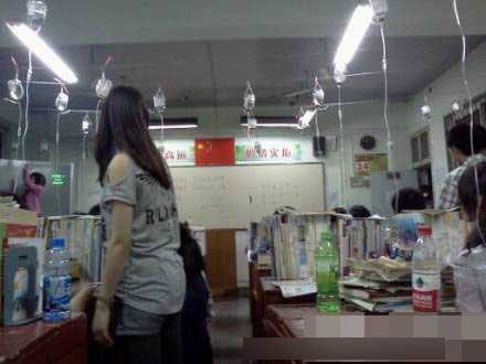 读书成才原来需要这么大牺牲呀