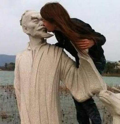 无节操的妹子