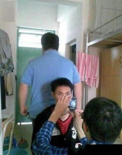 屌丝生活快乐多