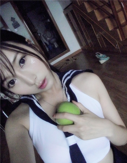 各种可爱的小美女 性感自拍