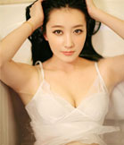 粉嫩白皙酥胸美人儿床照