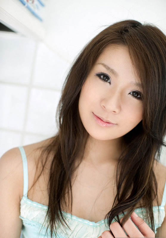 性感美少妇愛內梨花诱人美图