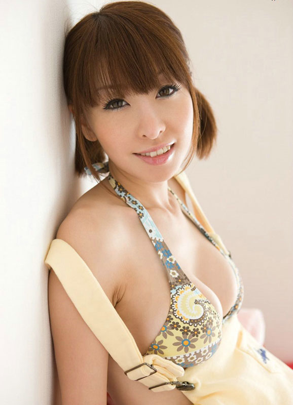 日本萝莉胸器性感不容小觑